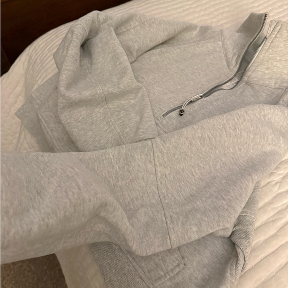 Lululemon Scuba oversized funnel neck half zip - Picture 4 of 8